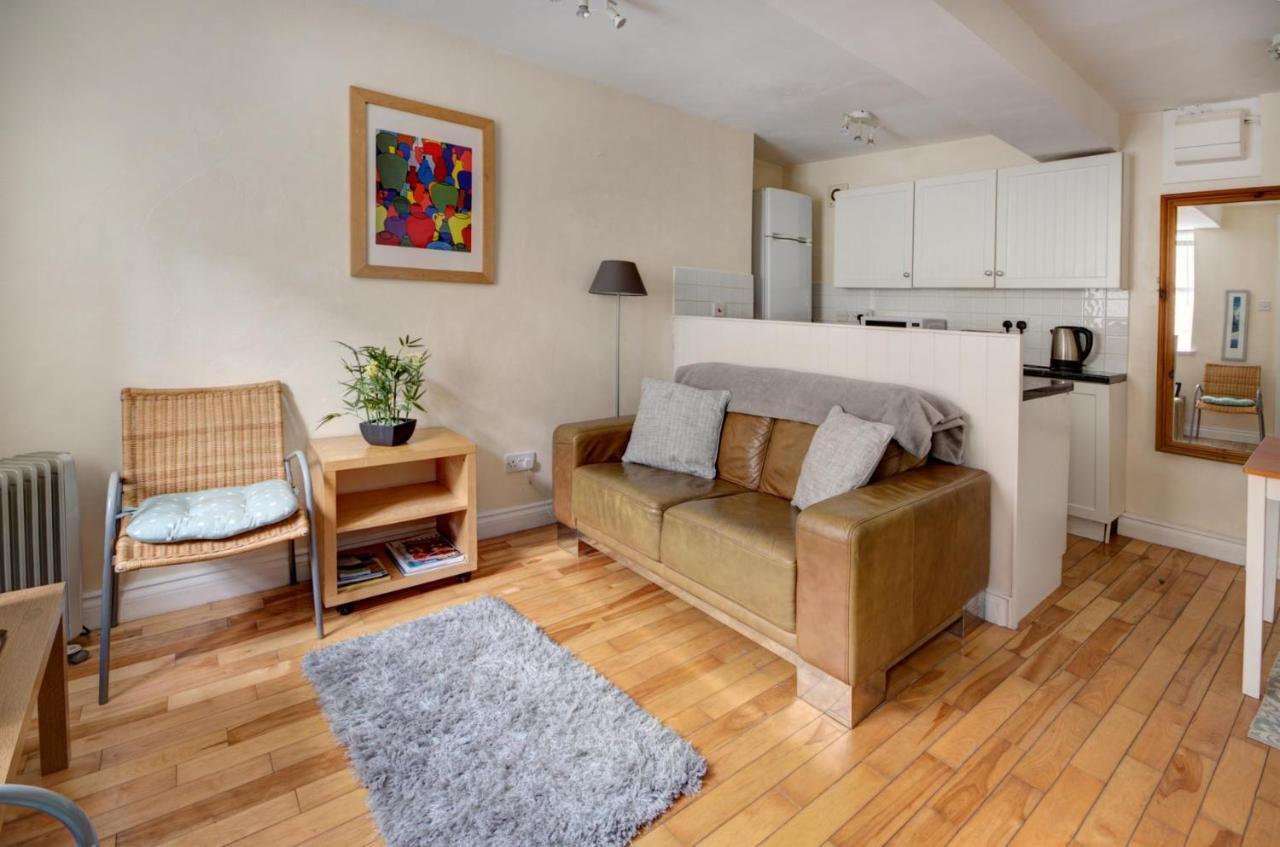 The Shop By Treetop Property ไซเร็นเซสเตอร์ ภายนอก รูปภาพ